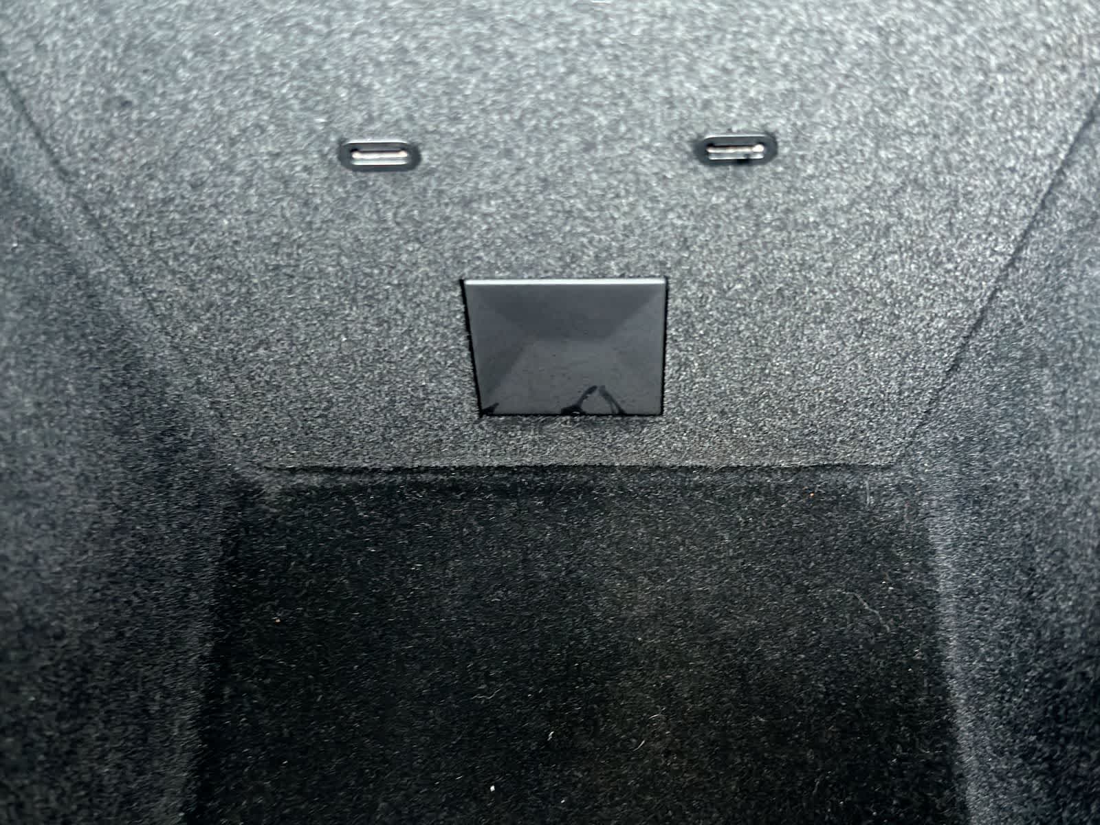 Thumbnail: 2022 Tesla Model S - 33