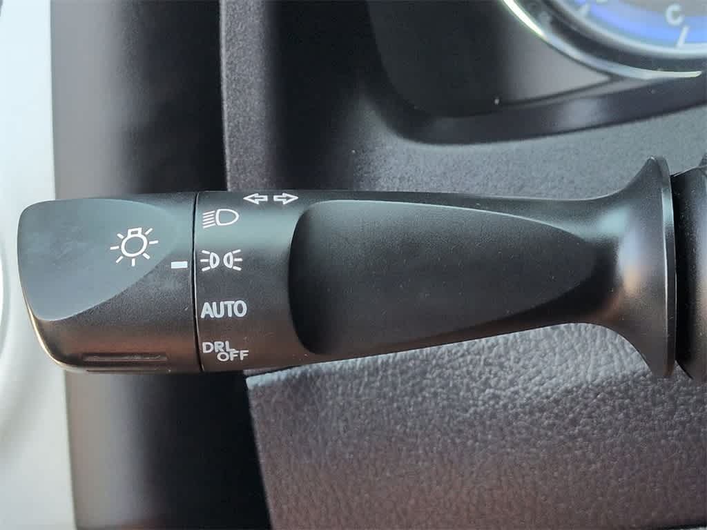 Thumbnail: 2017 Toyota Corolla - 27
