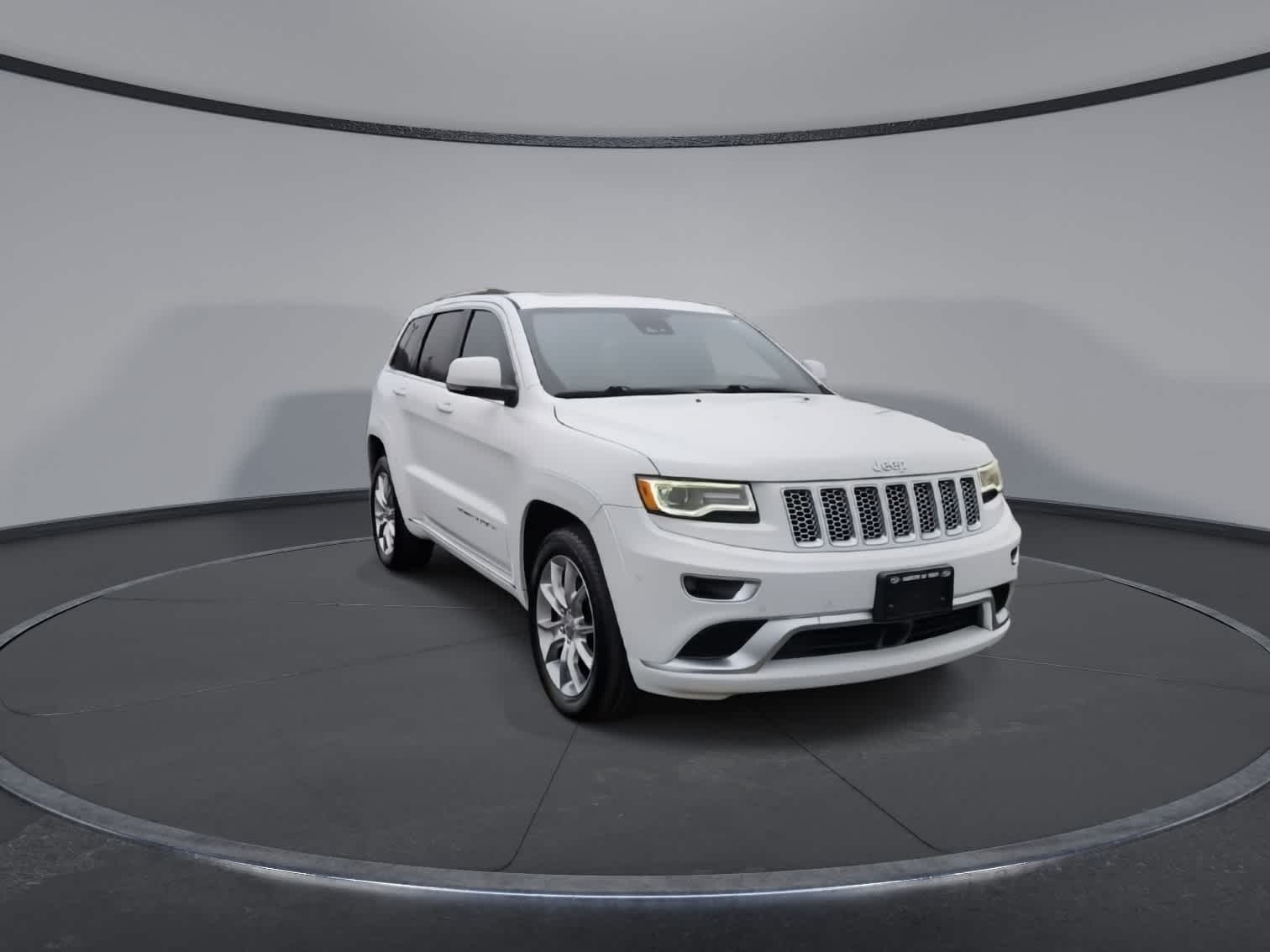 Thumbnail: 2016 Jeep Grand Cherokee - 2