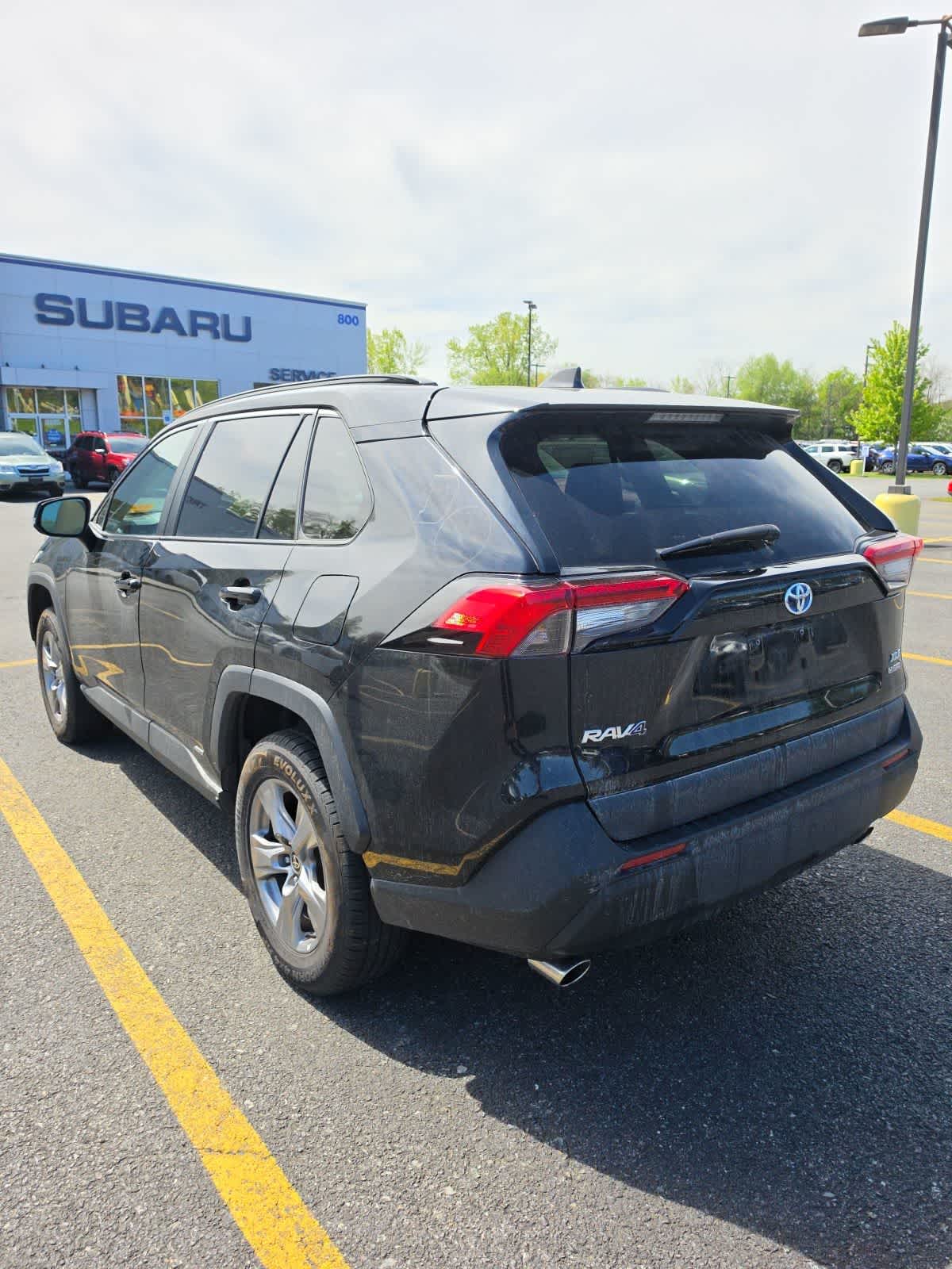 Thumbnail: 2022 Toyota RAV4 - 2