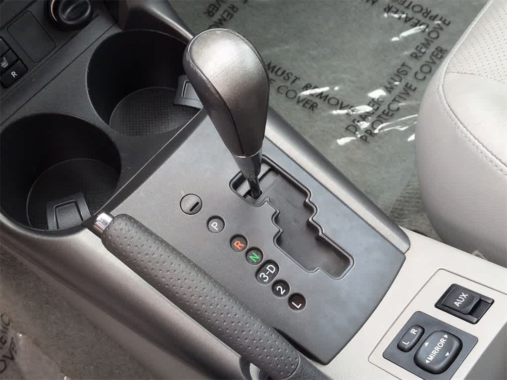 Thumbnail: 2011 Toyota RAV4 - 33