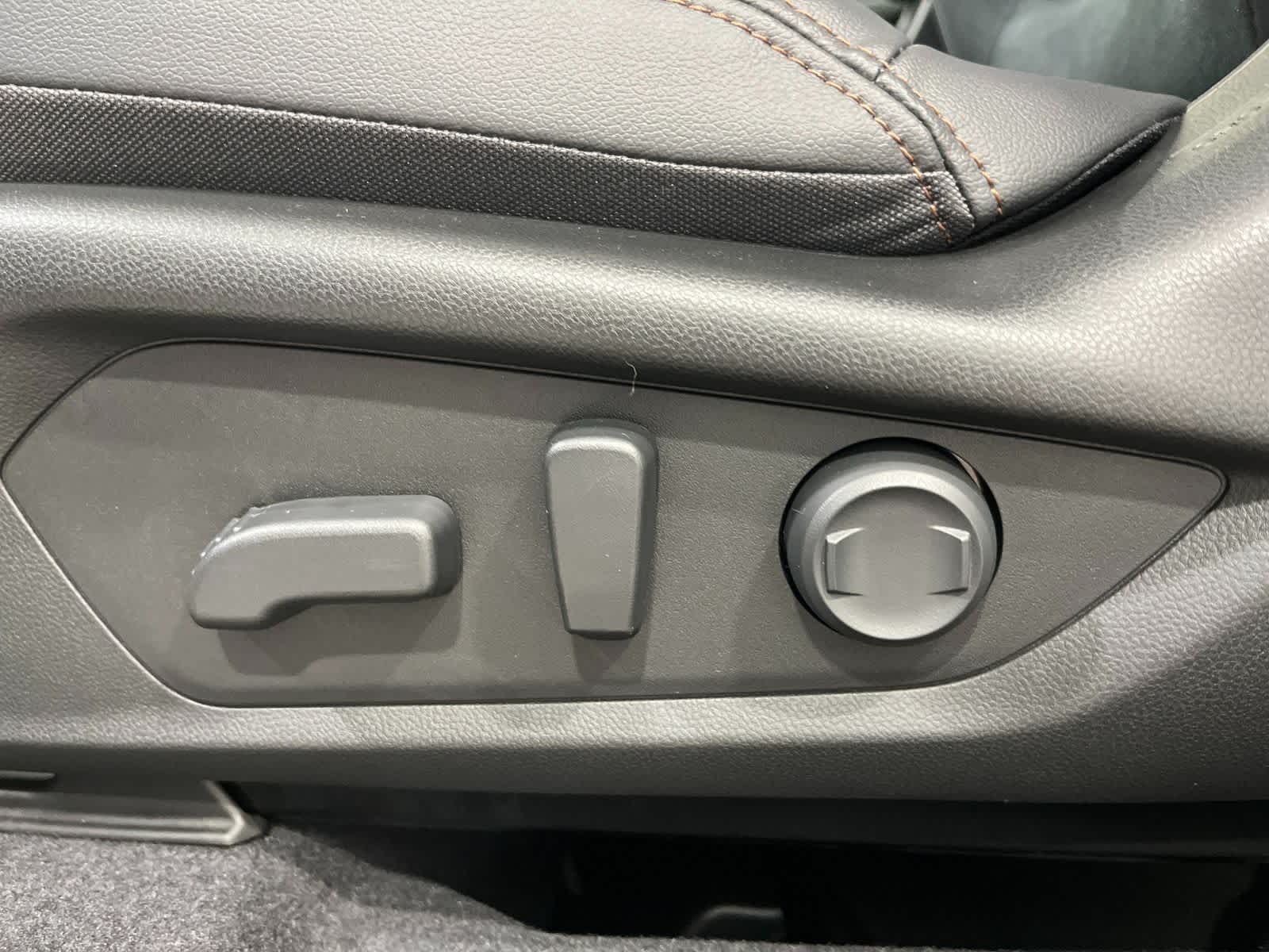 Thumbnail: 2025 Subaru Forester - 13