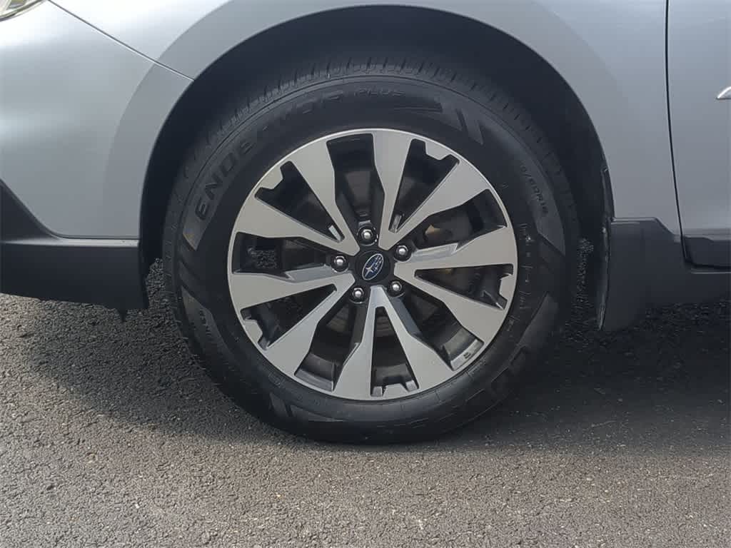 Thumbnail: 2015 Subaru Outback - 14