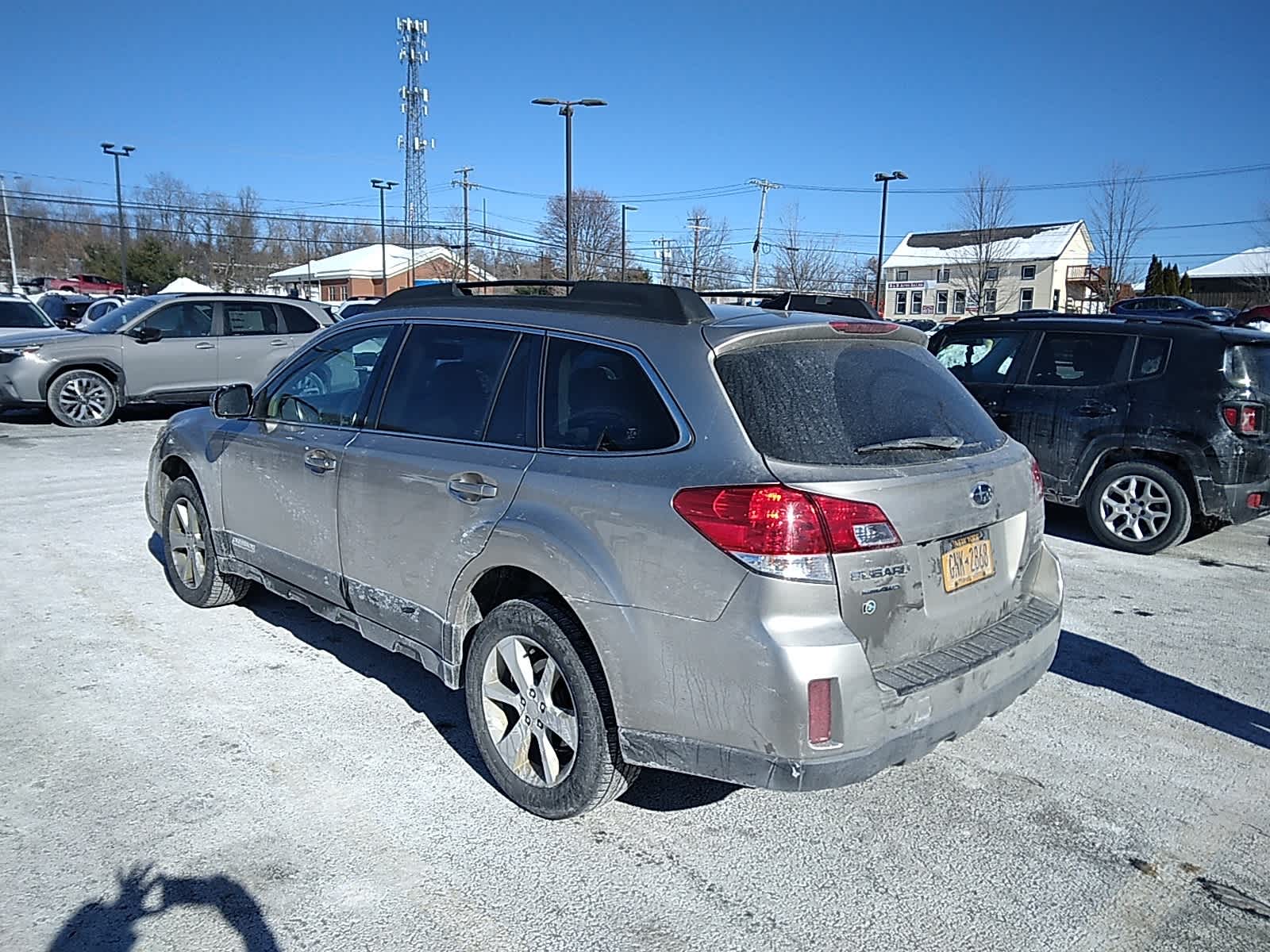 Thumbnail: 2014 Subaru Outback - 3