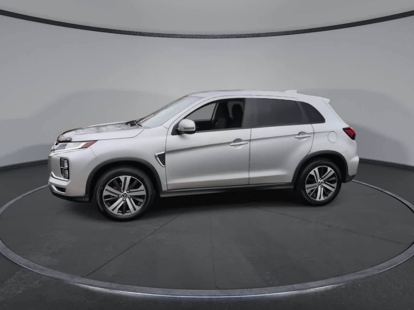 Thumbnail: 2020 Mitsubishi Outlander Sport - 4