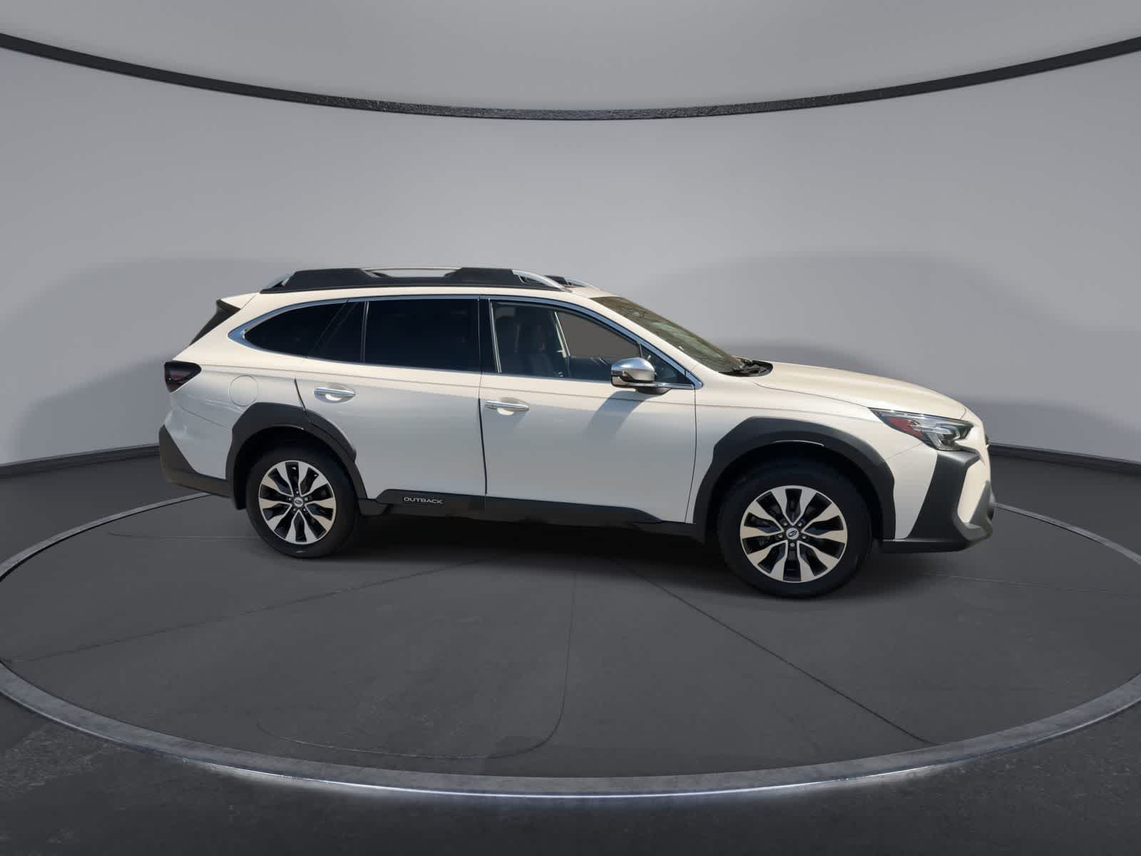 Thumbnail: 2023 Subaru Outback - 9