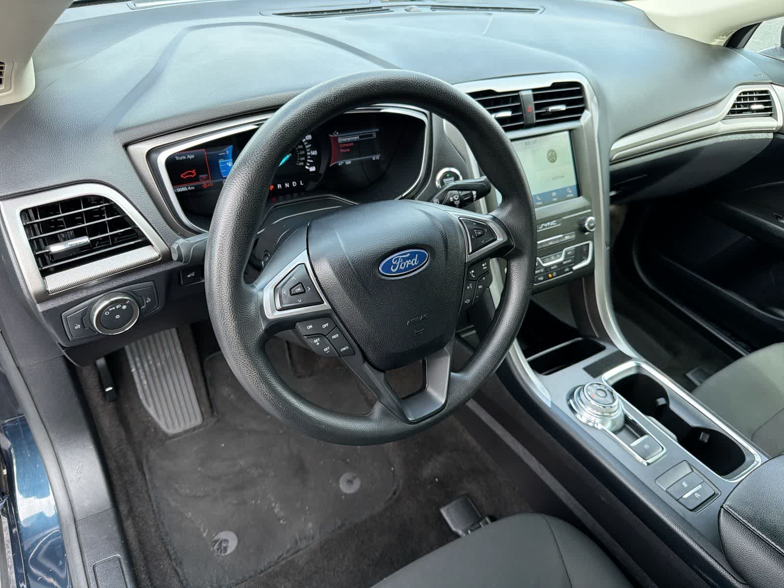 Thumbnail: 2020 Ford Fusion - 10
