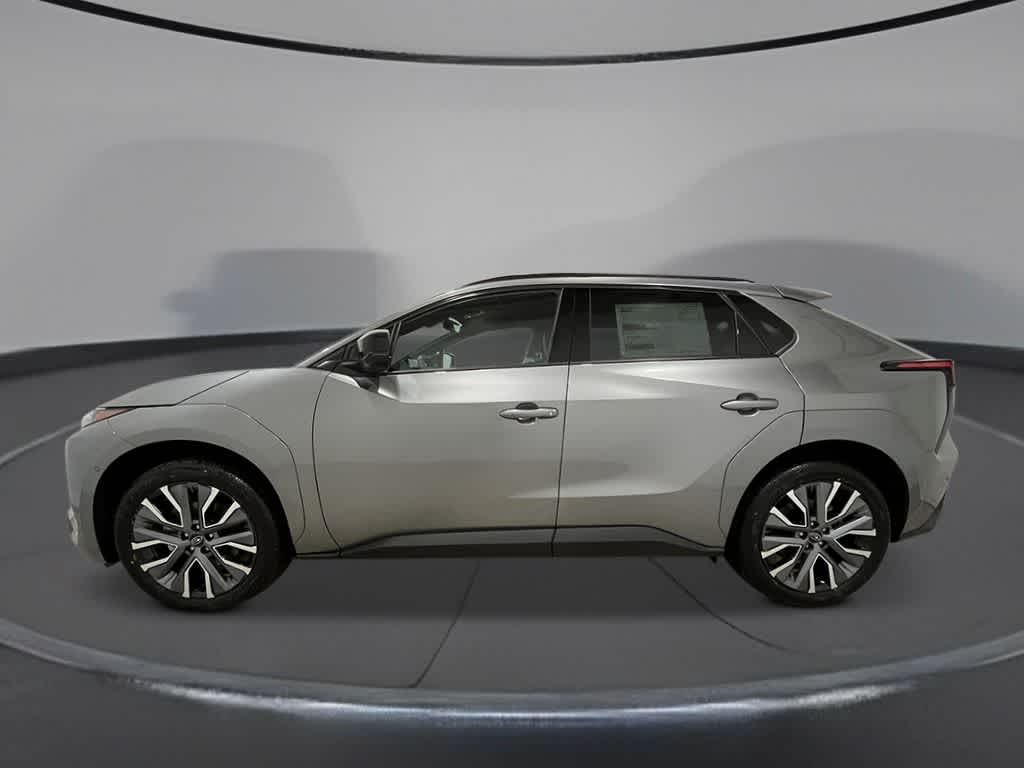 Thumbnail: 2026 Subaru Solterra - 2