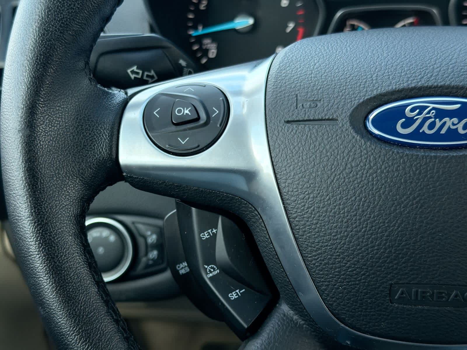 Thumbnail: 2016 Ford Escape - 26