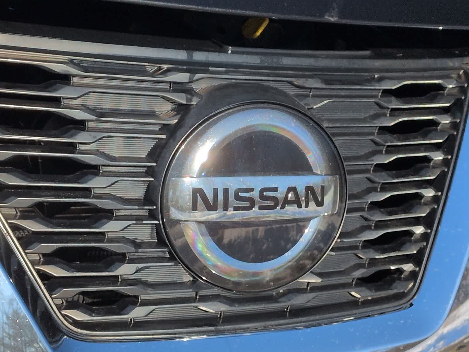 Thumbnail: 2019 Nissan Rogue - 12