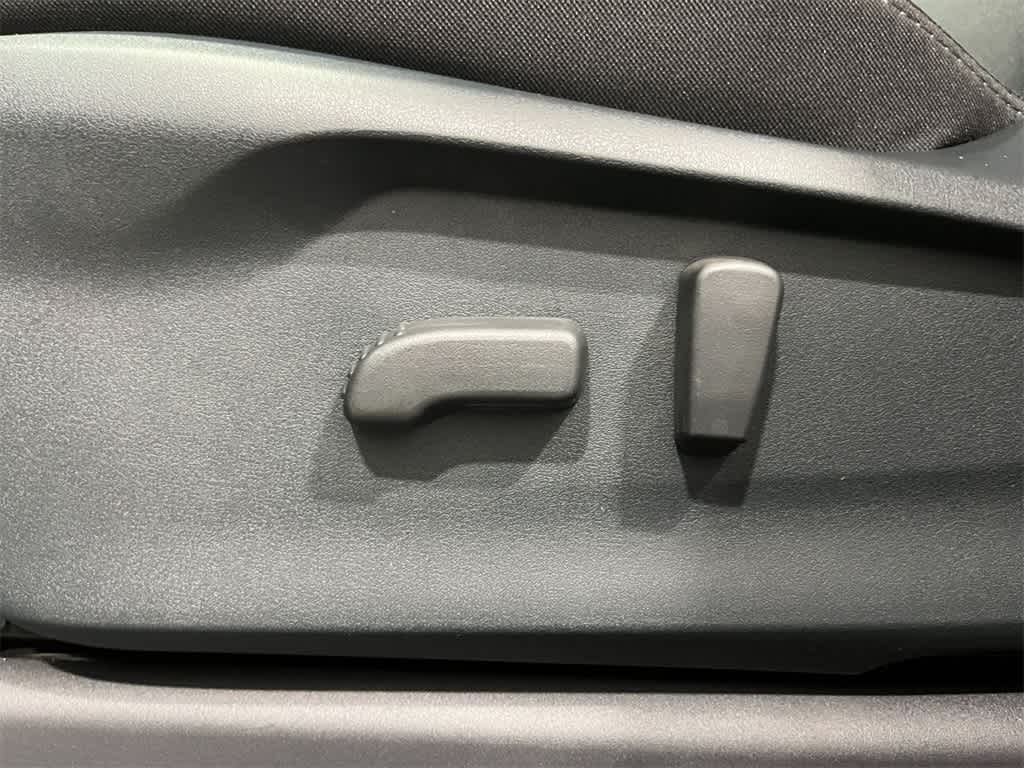 Thumbnail: 2025 Subaru Ascent - 13