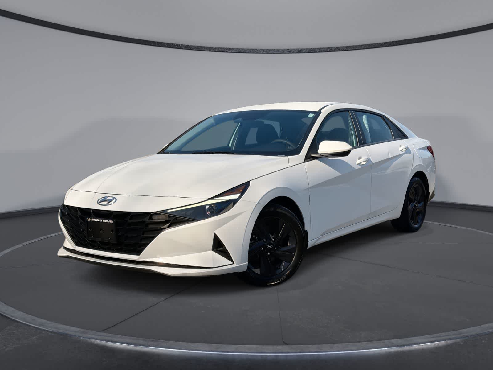 Thumbnail: 2023 Hyundai Elantra - 1