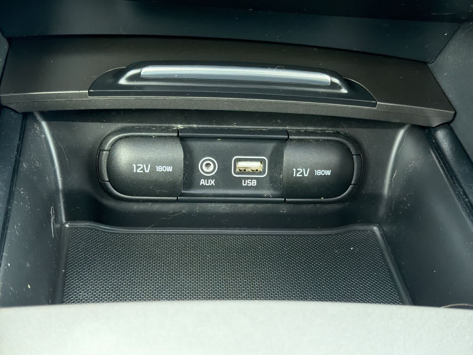 Thumbnail: 2019 Kia Optima - 33