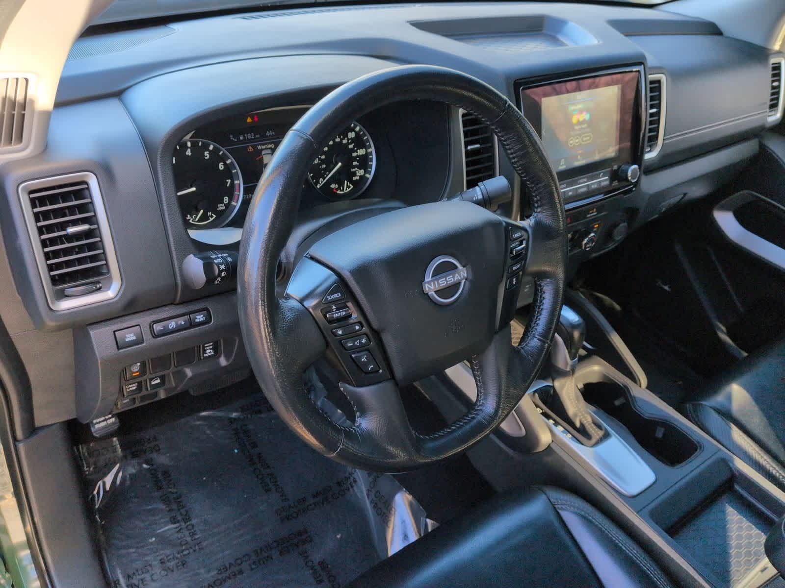 Thumbnail: 2022 Nissan Frontier - 10