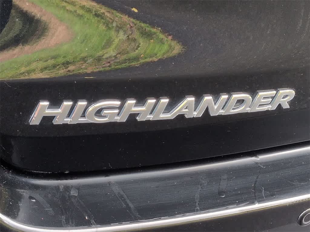 Thumbnail: 2016 Toyota Highlander - 13