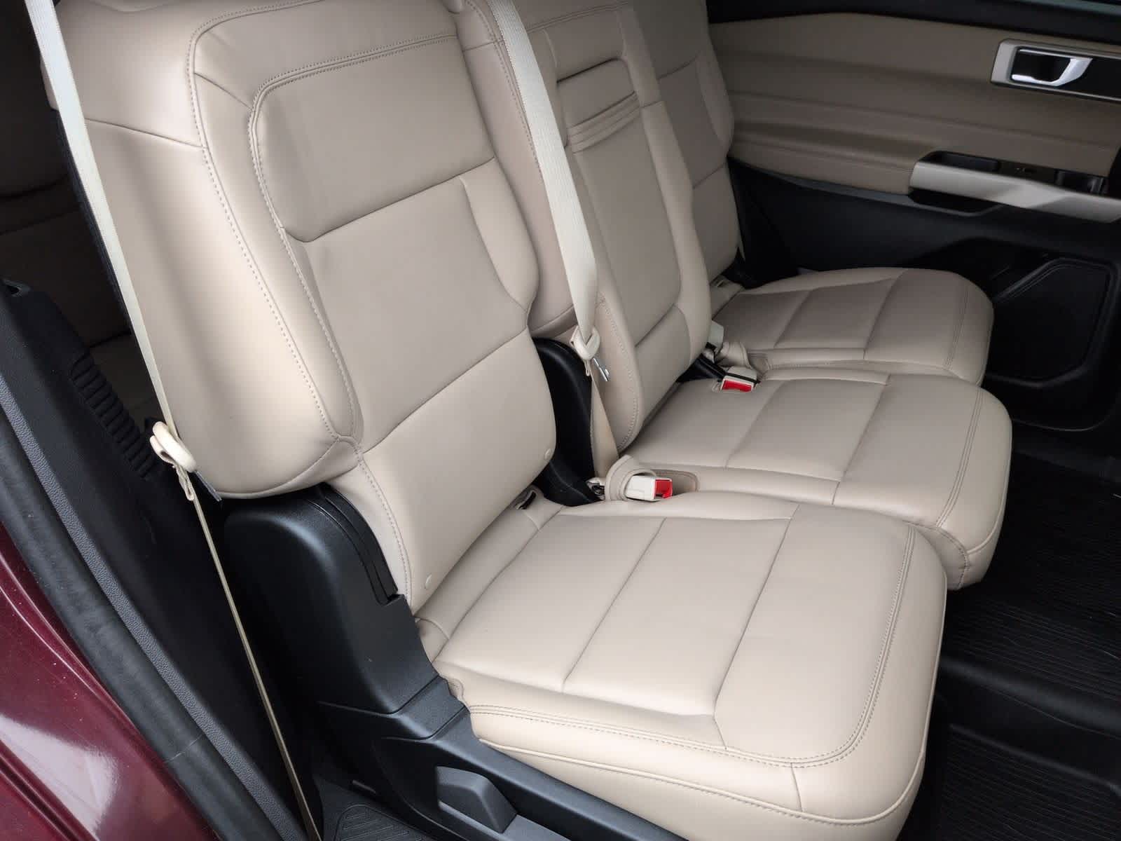 Thumbnail: 2022 Ford Explorer - 22