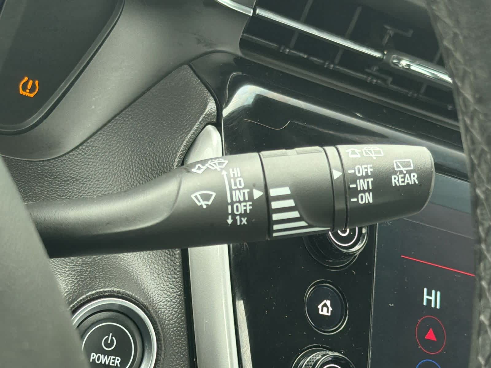 Thumbnail: 2023 Chevrolet Bolt EUV - 26