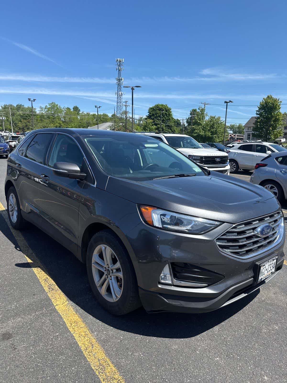Thumbnail: 2020 Ford Edge - 4