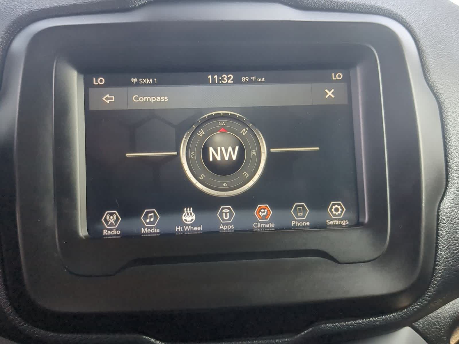 Thumbnail: 2020 Jeep Renegade - 28