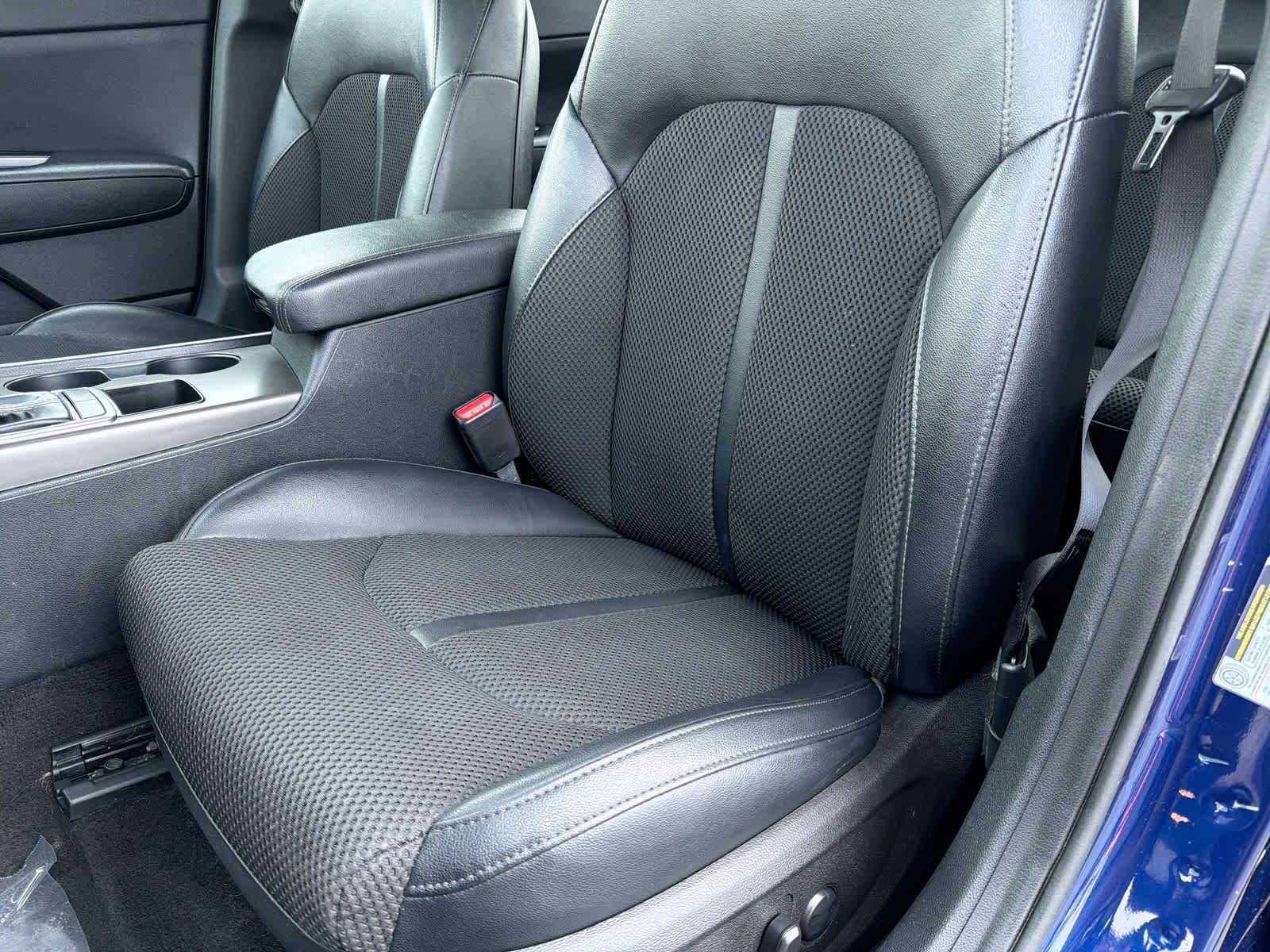 Thumbnail: 2019 Kia Optima - 17