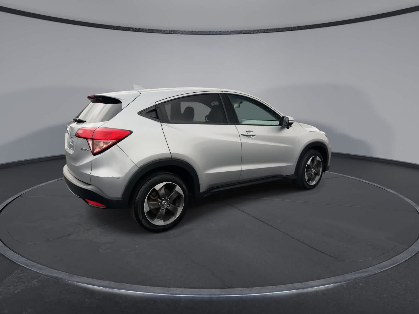 Thumbnail: 2018 Honda HR-V - 8