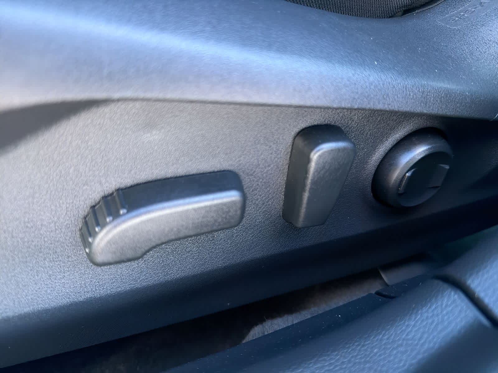 Thumbnail: 2023 Subaru Legacy - 18