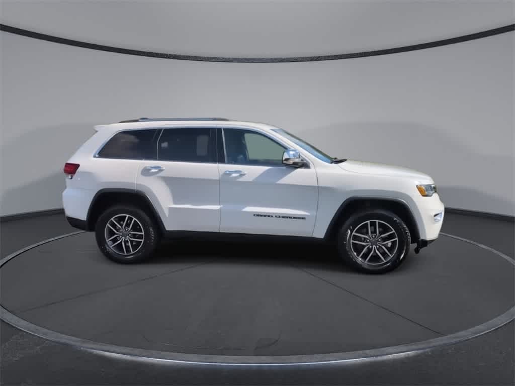 Thumbnail: 2020 Jeep Grand Cherokee - 9