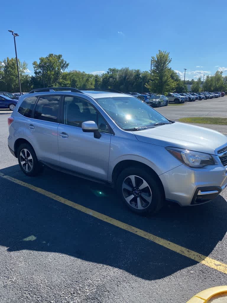 Thumbnail: 2017 Subaru Forester - 1