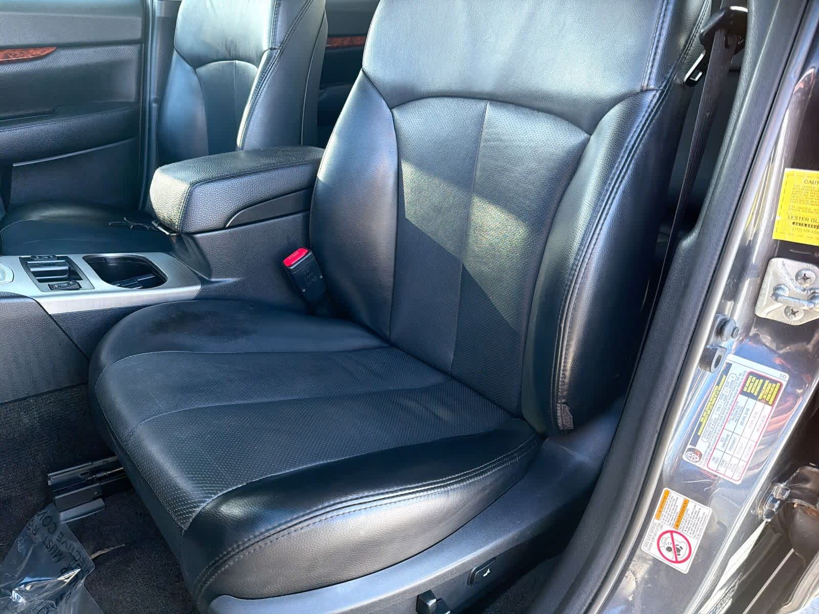 Thumbnail: 2011 Subaru Outback - 17