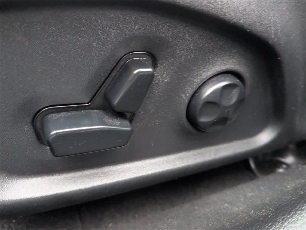 Thumbnail: 2021 Jeep Compass - 18