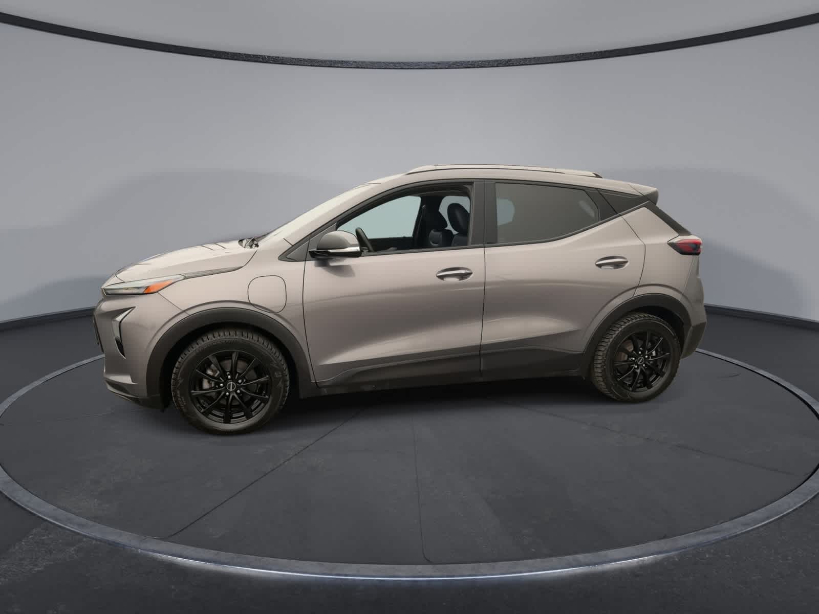 Thumbnail: 2023 Chevrolet Bolt EUV - 5