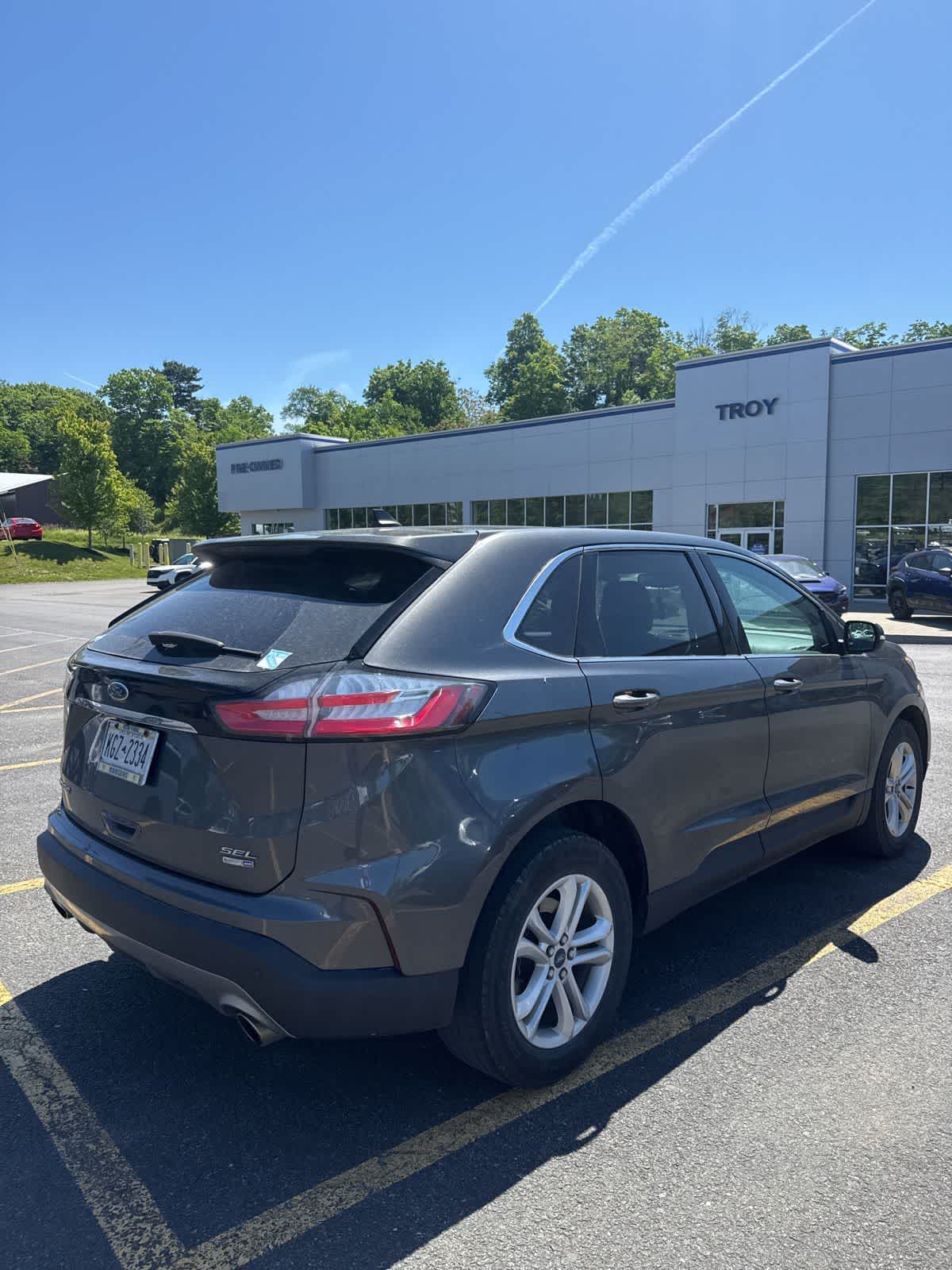 Thumbnail: 2020 Ford Edge - 3