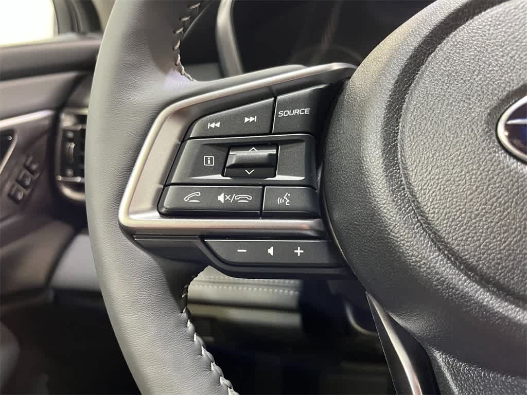 2024 Subaru Outback Touring 17