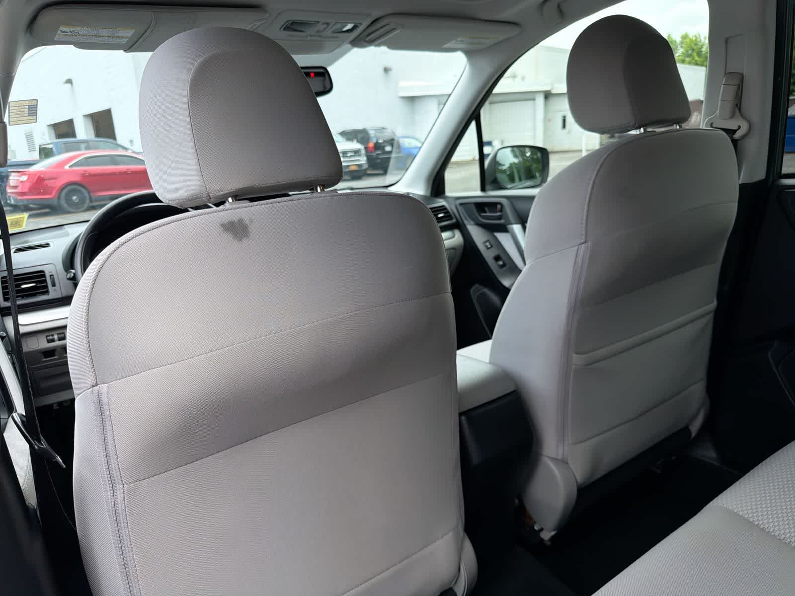 Thumbnail: 2015 Subaru Forester - 18