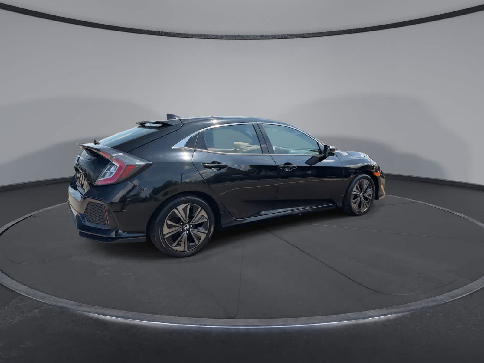 Thumbnail: 2017 Honda Civic - 8