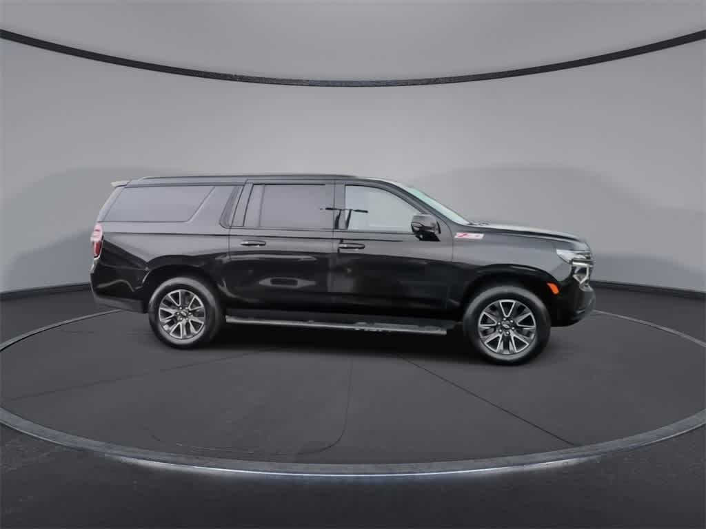 Thumbnail: 2021 Chevrolet Suburban - 9