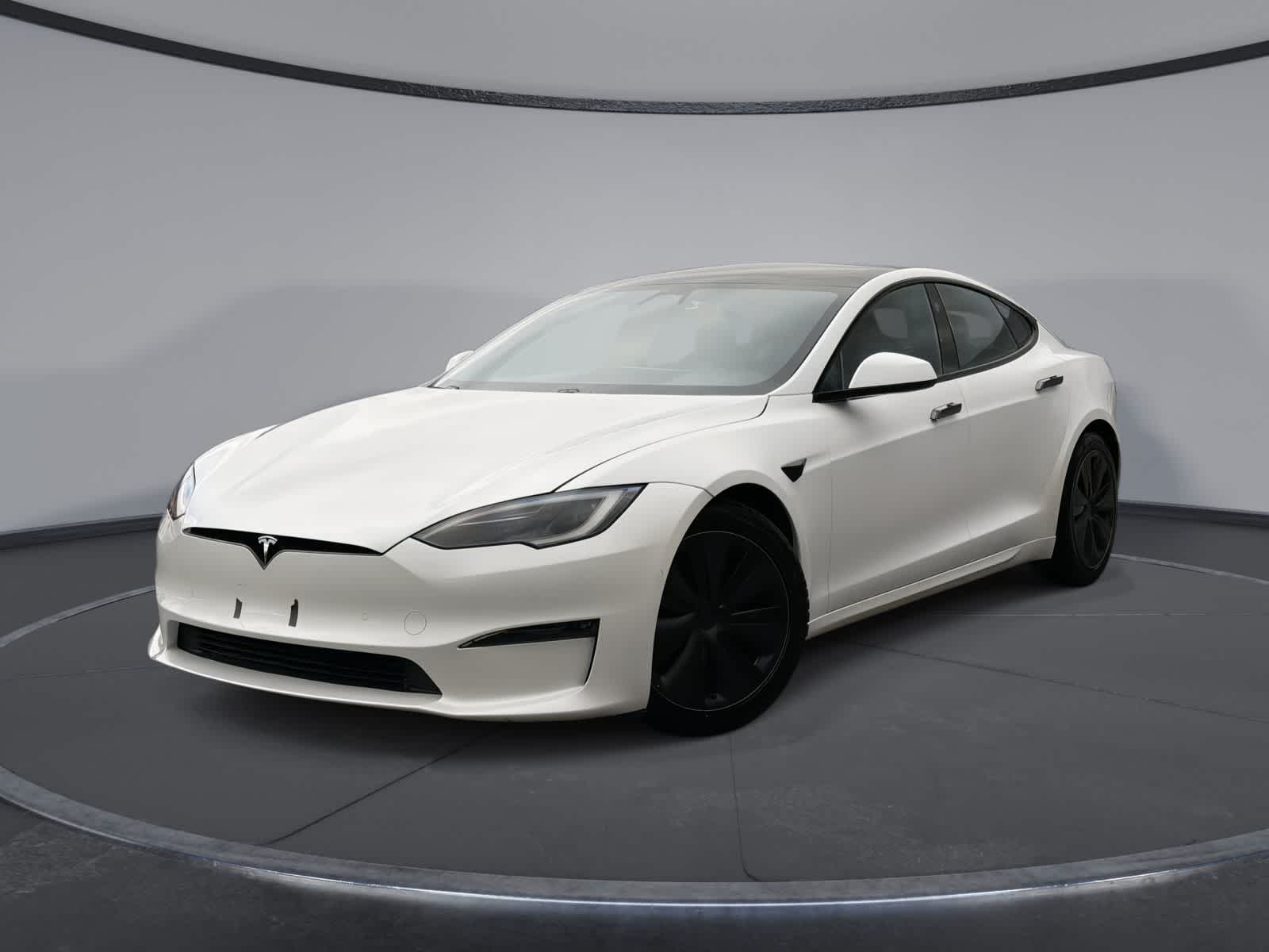 Thumbnail: 2022 Tesla Model S - 1