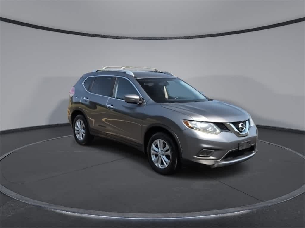 Thumbnail: 2016 Nissan Rogue - 2
