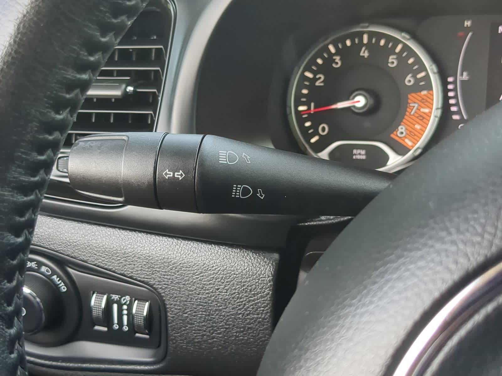 Thumbnail: 2020 Jeep Renegade - 27