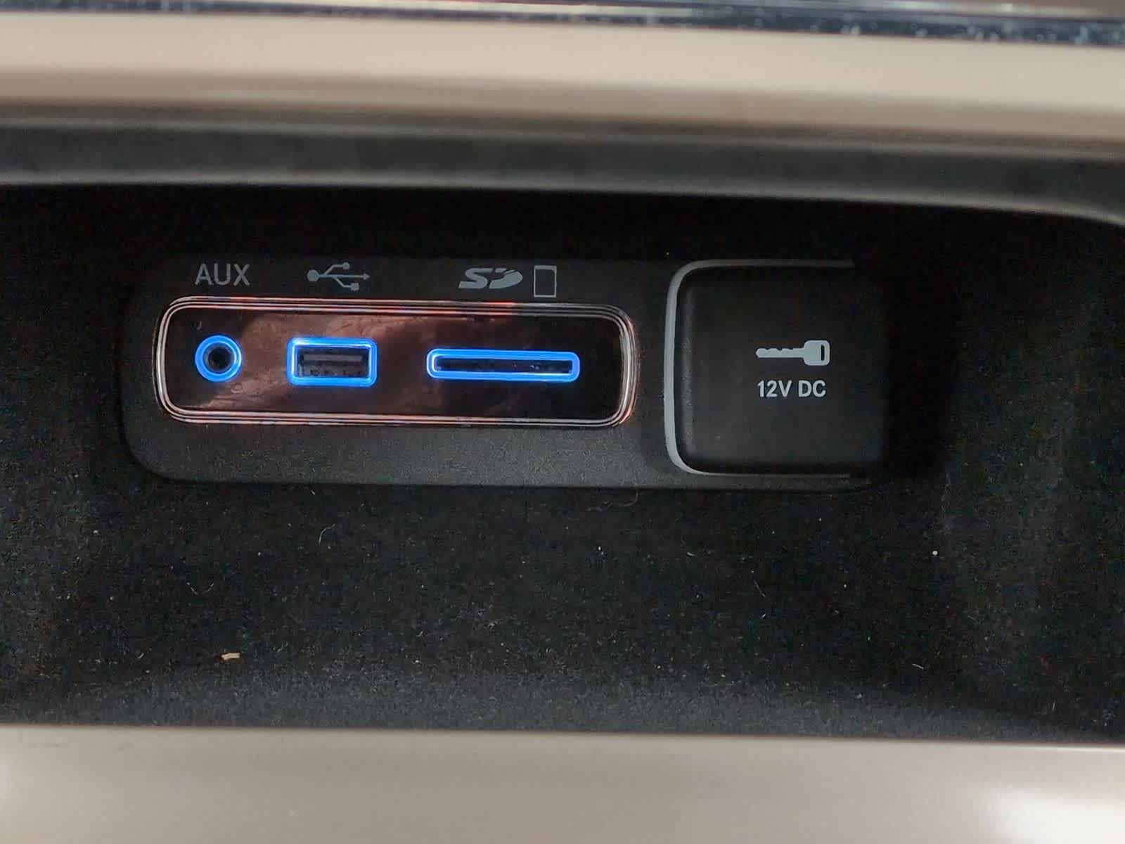 Thumbnail: 2016 Jeep Grand Cherokee - 34