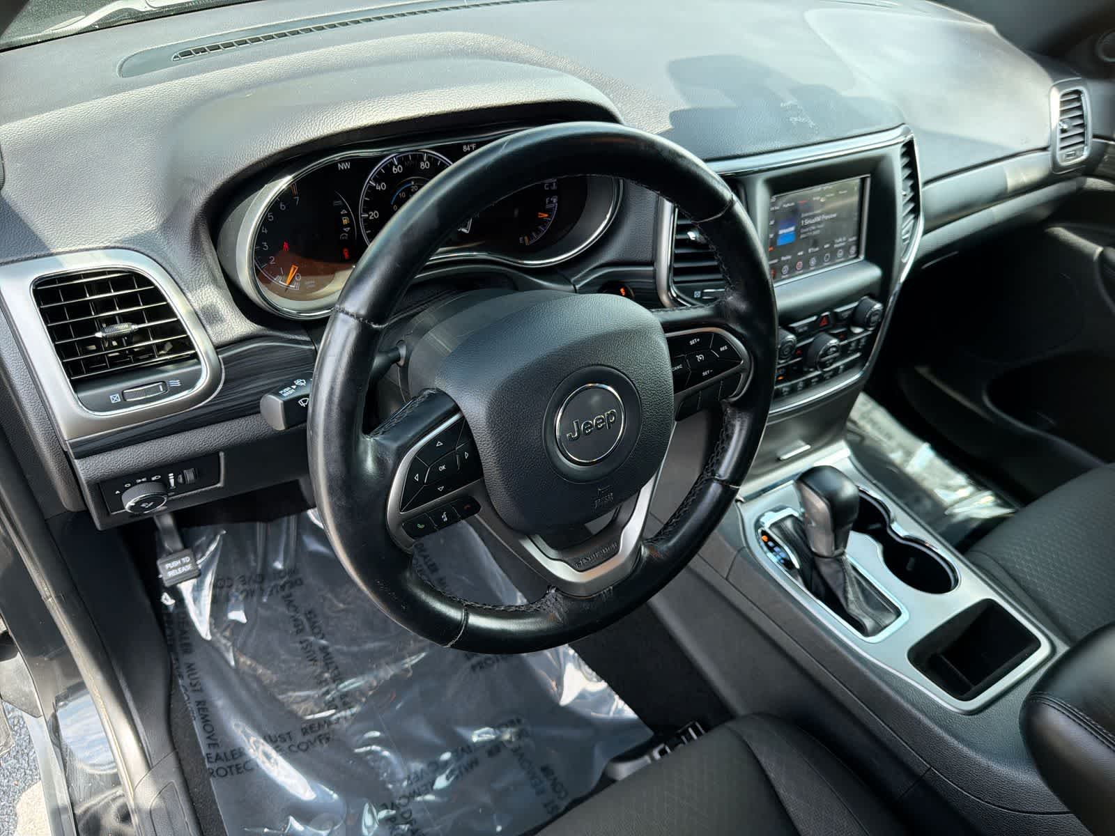 Thumbnail: 2020 Jeep Grand Cherokee - 10