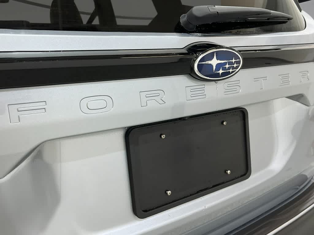 Thumbnail: 2025 Subaru Forester - 9