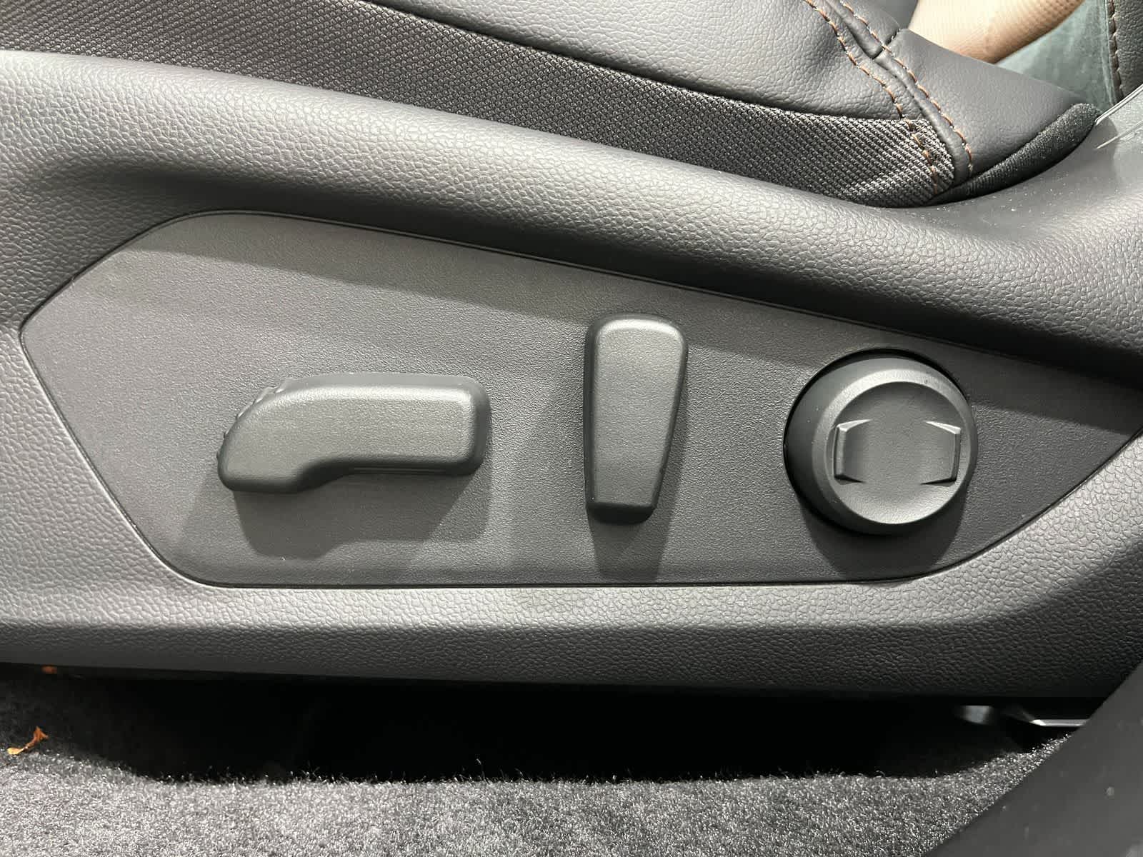 Thumbnail: 2026 Subaru Forester - 13