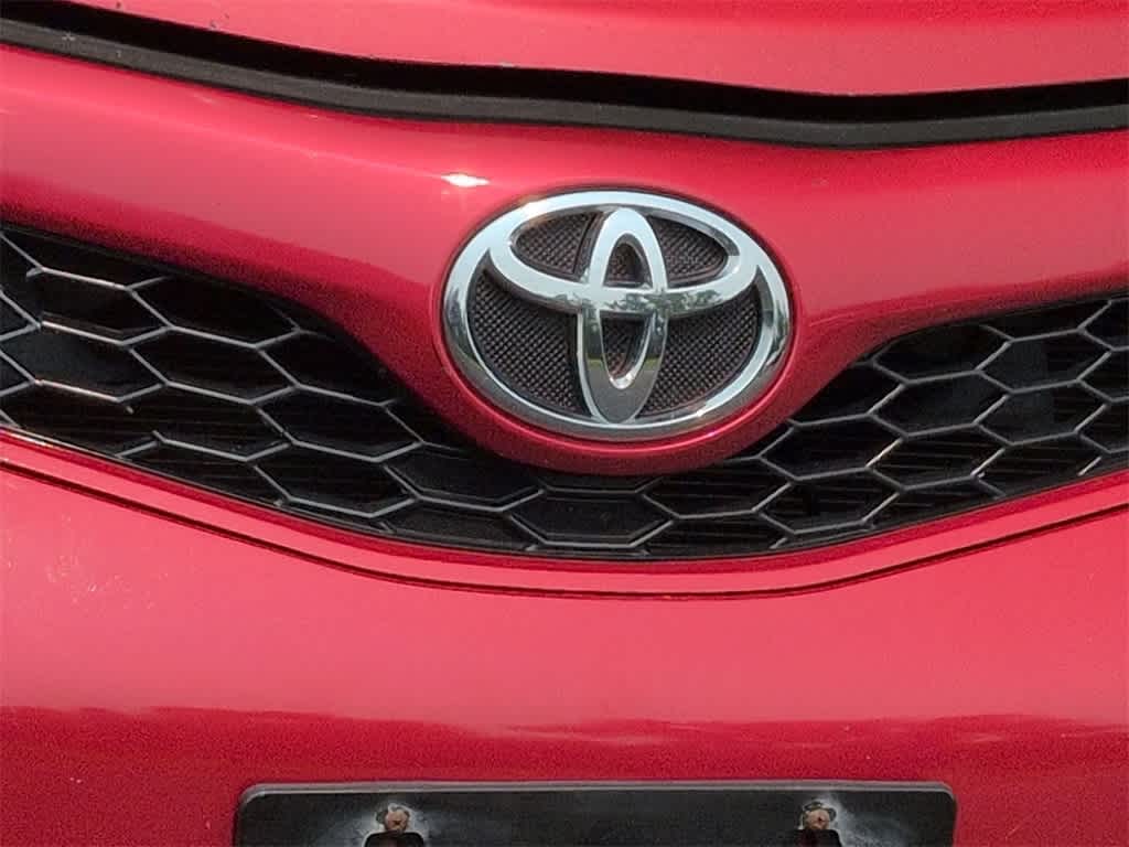 Thumbnail: 2013 Toyota Camry - 12
