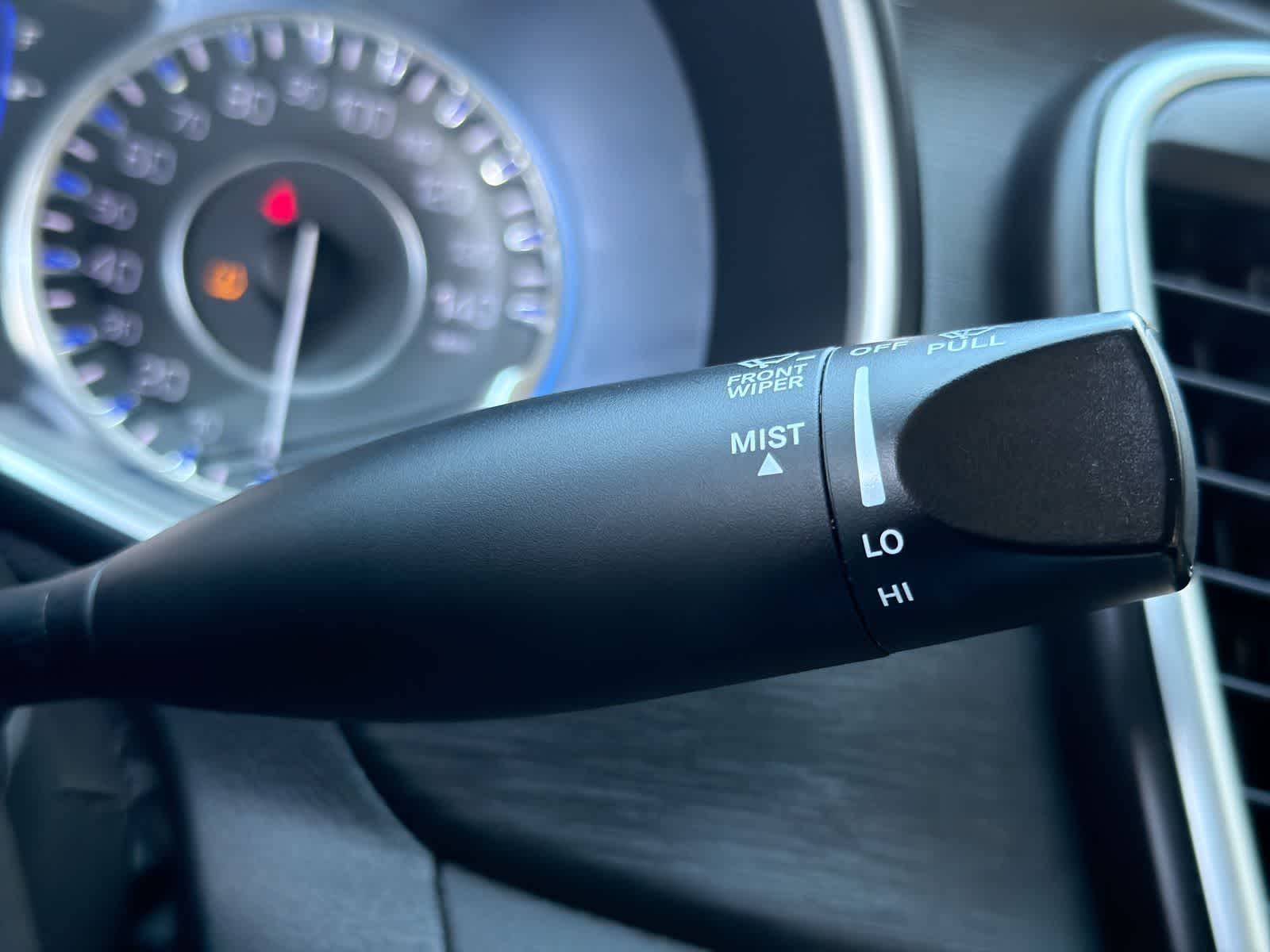 Thumbnail: 2016 Chrysler 200 - 27