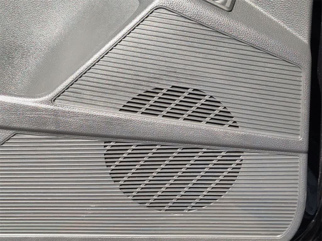 Thumbnail: 2023 Volkswagen Taos - 30