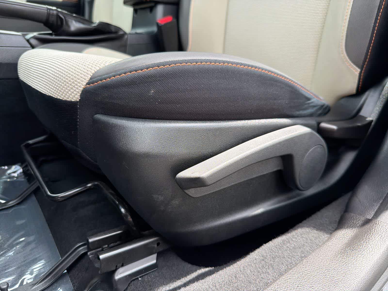 Thumbnail: 2016 Subaru Crosstrek - 17