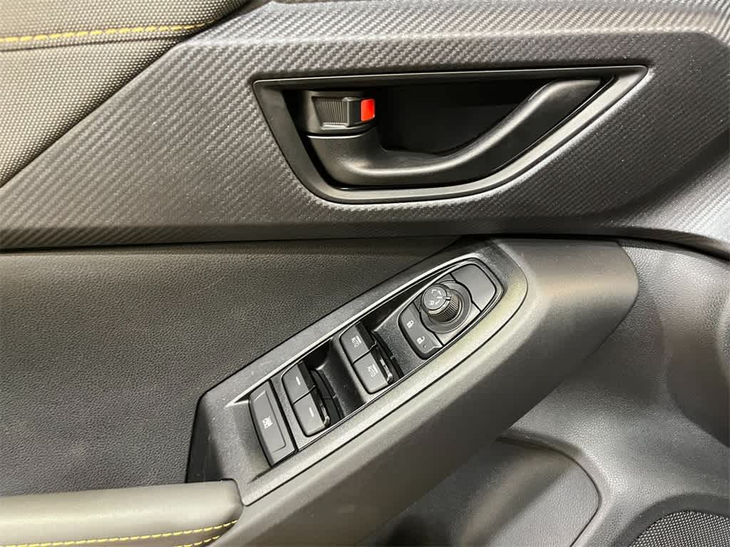 2025 Subaru Crosstrek Sport 12