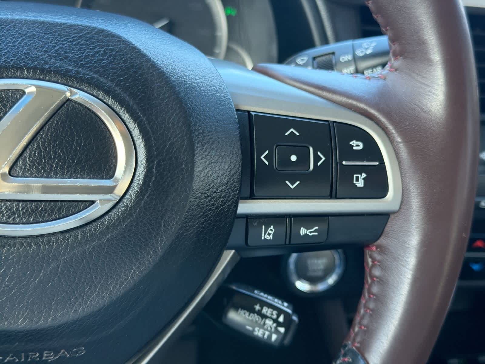 Thumbnail: 2017 Lexus RX - 27