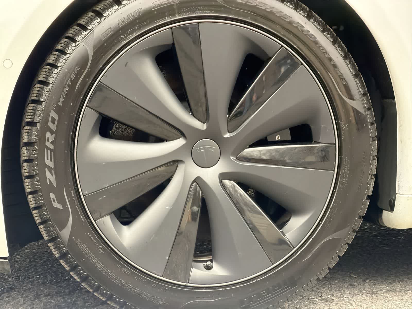 Thumbnail: 2022 Tesla Model S - 14